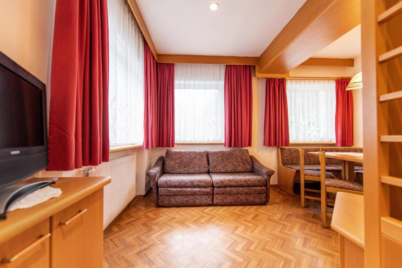 סלבה די ואל גרדנה Apartments Jasmin מראה חיצוני תמונה